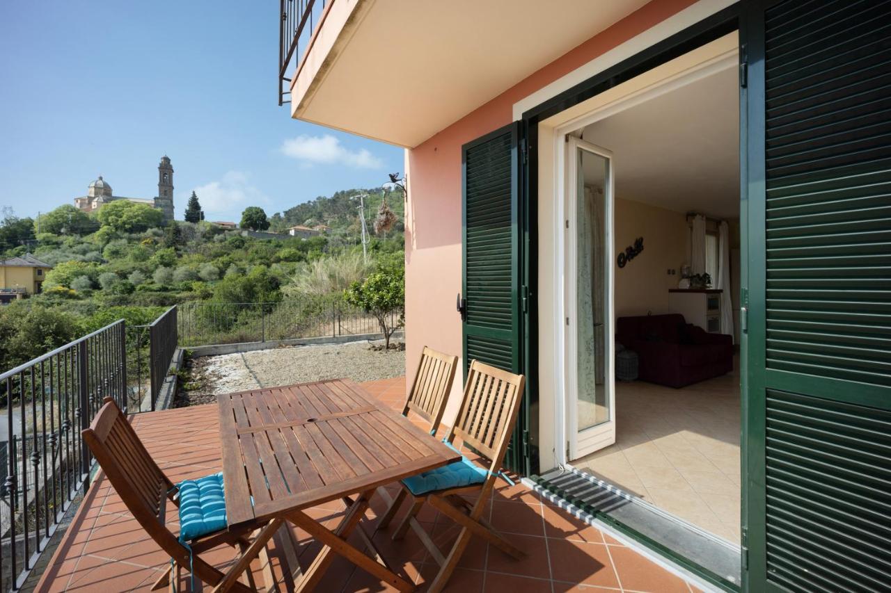 Maison Laura Diano Borello Exterior foto